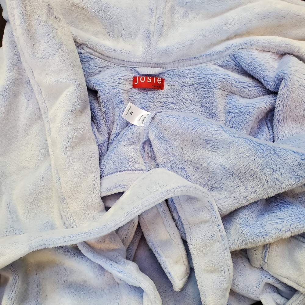 Blue Super Plush Robe - Picture 2 of 8